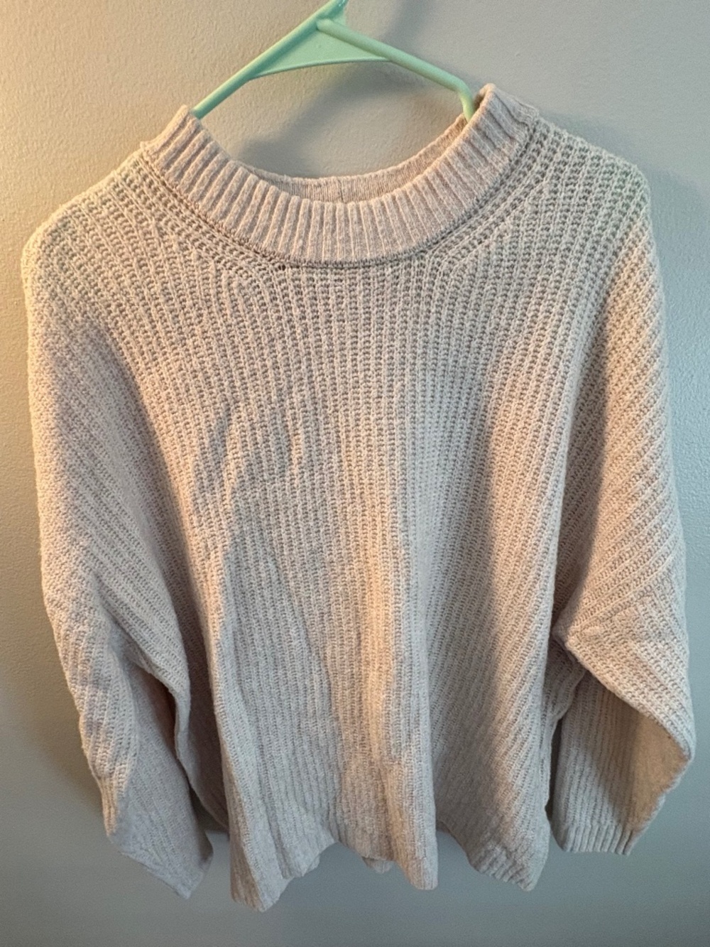 American Eagle Cream Mock Neck Sweater – Women’s Large
